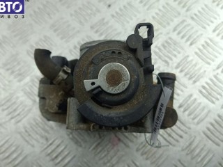 Заслонка дроссельная, ориг. номер 058133063H, Volkswagen Passat B5 1996-2001
