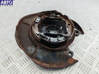 Щиток (диск) опорный тормозной задний правый, Nissan Tiida 2004-2012