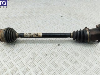 Полуось передняя правая Audi A4 B6 (2001-2004)