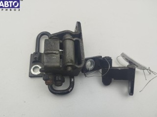 Петля двери задней левой Volkswagen Passat B6 2005-2010