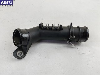 Патрубок интеркулера Volkswagen Passat B6 2005-2010