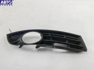 Рамка фары противотуманной правой Volkswagen Passat B6 2005-2010