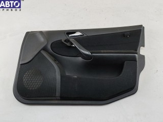 Обшивка двери передней правой (дверная карта) Mercedes C W203 2000-2004
