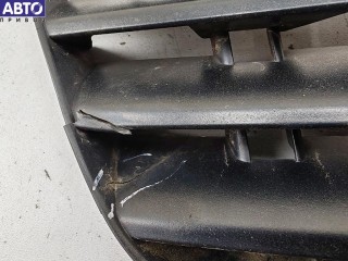 Решетка радиатора, ориг. номер 3B0853653C, Volkswagen Passat B5 1996-2001