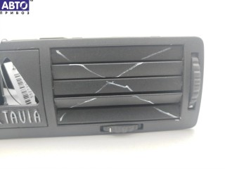 Дефлектор обдува салона, ориг. номер 1U0820951, Skoda Octavia mk1 (A4) 2000-2011