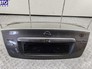 Крышка багажника (дверь задняя) Opel Vectra B 1995-2000