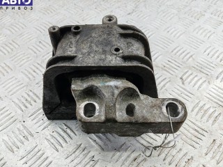 Подушка крепления двигателя Volkswagen Golf 5 2003-2009