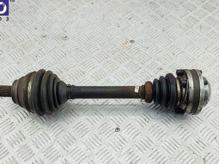 Полуось передняя левая Volkswagen Passat B6 2005-2010