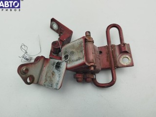 Петля двери передней правой Volkswagen Passat B5 1996-2001