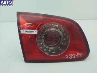 Фонарь крышки багажника левый Volkswagen Passat B6 2005-2010