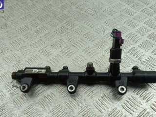 Рампа (рейка) топливная Hyundai Terracan 2001-2004