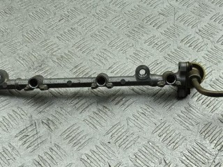 Регулятор давления топлива, ориг. номер 2327028020, Toyota RAV4 XA20 (2000-2006)