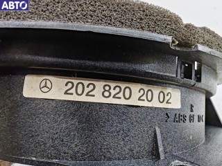 Динамик двери передней правой, ориг. номер 2028202002, Mercedes C W202 1993-1997
