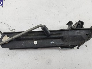 Домкрат, ориг. номер 3C0011031B, Volkswagen Passat B6 2005-2010