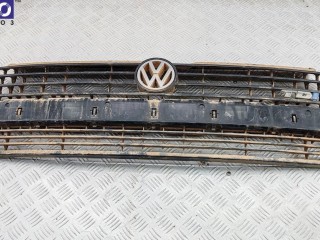 Решетка радиатора Volkswagen Transporter 4 1990-2003