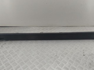 Накладка на порог наружная правая Opel Astra G 1998-2009