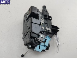 Замок двери передней правой Volkswagen Golf 5 2003-2009