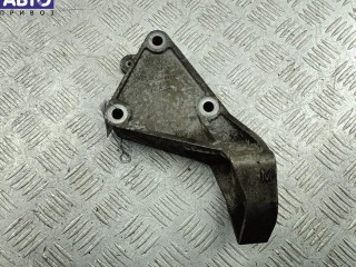 Кронштейн крепления Opel Signum 2003-2005