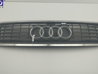 Решетка радиатора Audi A6 C5 (1997-2005)