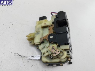 Замок двери передней левой Volkswagen Passat B5 2000-2005