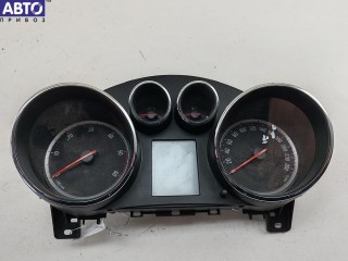 Щиток приборный (панель приборов) Opel Astra J 2009-2012