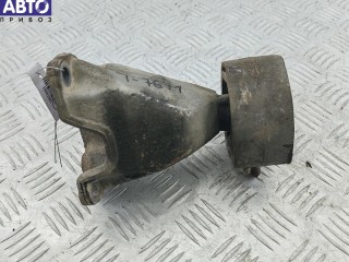 Кронштейн КПП опорный Volkswagen Passat B5 1996-2001