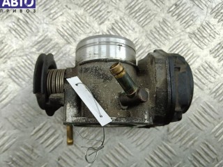 Заслонка дроссельная, ориг. номер 037133064, Volkswagen Passat B4 1993-1997