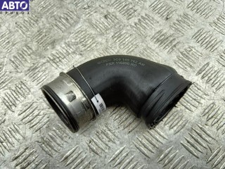 Патрубок интеркулера Volkswagen Passat B6 2005-2010