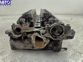 Головка блока цилиндров двигателя (ГБЦ), Opel Vivaro 2001-2006