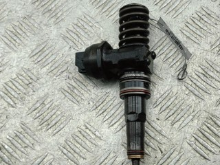 Форсунка топливная, ориг. номер 038130073AJ, 0414720037, Volkswagen Passat B5 2000-2005