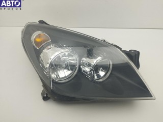 Фара правая Opel Astra H 2004-2007