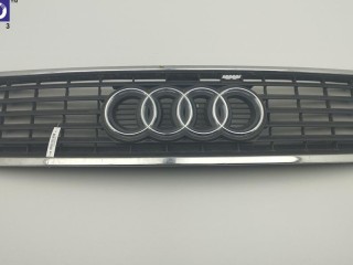 Решетка радиатора Audi A6 C5 (1997-2005)