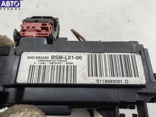 Блок предохранителей, ориг. номер 9661682580, Peugeot 407 2004-2008