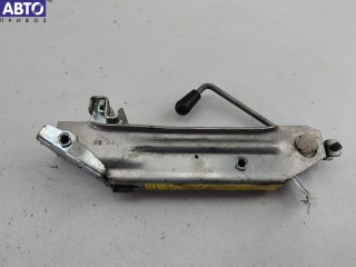 Домкрат, ориг. номер 8L0011031A, Volkswagen Passat B5 2000-2005
