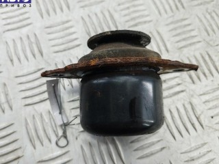 Подушка крепления двигателя, Volkswagen Vento 1991-1998