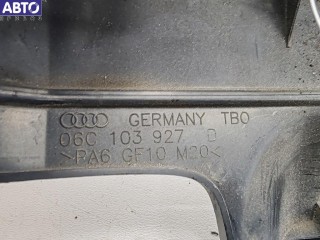 Накладка декоративная на двигатель, ориг. номер 06C103927, Audi A6 C5 (1997-2005)