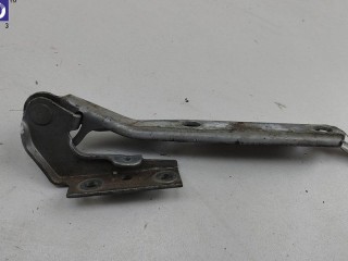 Петля капота правая, ориг. номер 3B0823302A, Volkswagen Passat B5 2000-2005