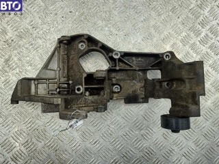 Кронштейн ТНВД, ориг. номер 038903143H, Volkswagen Golf 4 1997-2006