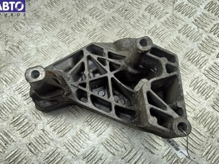 Кронштейн двигателя опорный, ориг. номер 038199207AG, Skoda Octavia mk1 (A4) 2000-2011