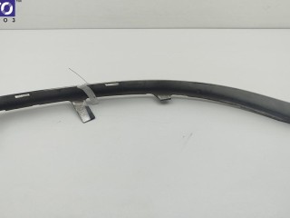 Ус под фару правый, ориг. номер 09148392, Opel Omega B 1999-2004
