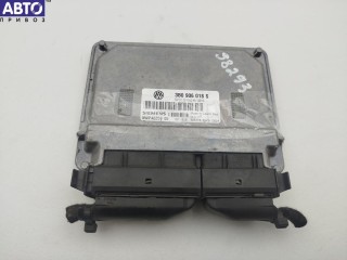 Блок управления двигателем (ДВС), ориг. номер 3B0906018S, Volkswagen Passat B5 2000-2005
