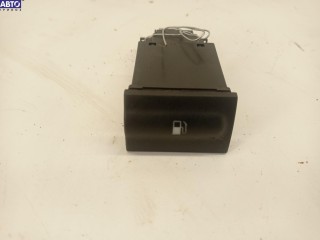 Кнопка открывания лючка топливного бака, ориг. номер 1U0959833C, Skoda Octavia mk1 (A4) 1996-2000