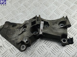 Кронштейн генератора, ориг. номер 8200669494, Dacia (Renault) Logan