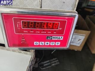 Накладка двери передней левой, ориг. номер 1246901540, Mercedes E W124