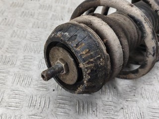 Стойка подвески передняя правая, ориг. номер 6383200913, Mercedes Vito W638 (1996-2003)