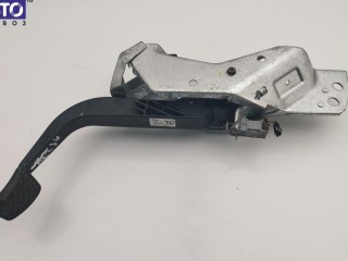 Педаль сцепления, Opel Zafira A 2003-2006