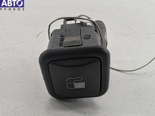 Кнопка открывания лючка топливного бака, ориг. номер 3B0959833, Volkswagen Passat B5 1996-2001