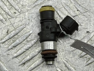 Форсунка топливная, ориг. номер 03C906039, Volkswagen Passat B6 2005-2010