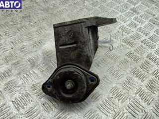 Кронштейн КПП опорный, ориг. номер 8D0399114AH, Volkswagen Passat B5 2000-2005