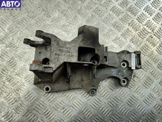 Кронштейн генератора, ориг. номер 038903143AE, Volkswagen Passat B5 1996-2001